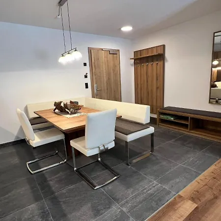 In Near Lifts アパート ゼルデン