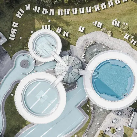 Apartman In Near Lifts *