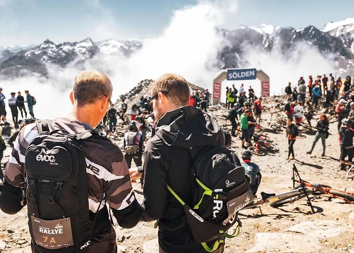 In Near Lifts Apartment *