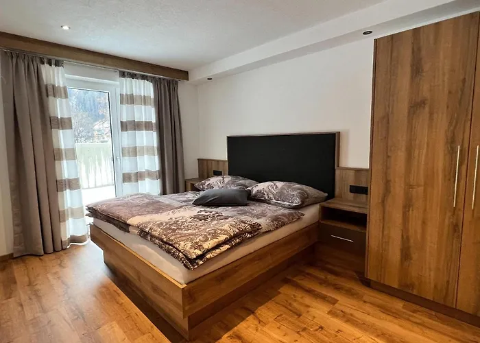 In Near Lifts * Sölden